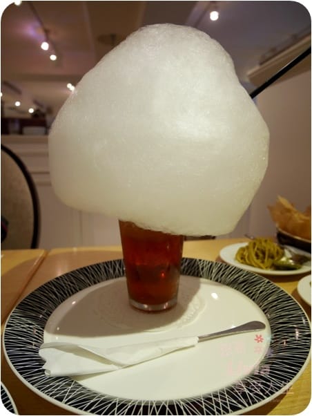 美食。餐廳 台北大安區 忠孝復興捷運站 跳舞香水忠孝店 東區下午茶 雲朵棉花糖 台北約會好去處 跟著Livia享受人生 - 第22張圖 美食。餐廳 台北大安區 忠孝復興捷運站 跳舞香水忠孝店 東區下午茶 雲朵棉花糖 台北約會好去處 跟著Livia享受人生