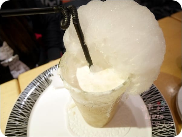 美食。餐廳 台北大安區 忠孝復興捷運站 跳舞香水忠孝店 東區下午茶 雲朵棉花糖 台北約會好去處 跟著Livia享受人生 - 第23張圖 美食。餐廳 台北大安區 忠孝復興捷運站 跳舞香水忠孝店 東區下午茶 雲朵棉花糖 台北約會好去處 跟著Livia享受人生