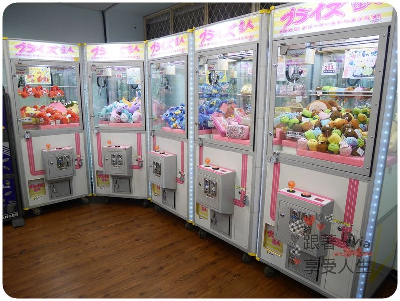 美食。餐廳 台北中正區 台北車站捷運站 台北地下街 777咖啡/夾娃娃機 有得吃有得玩 跟著Livia享受人生