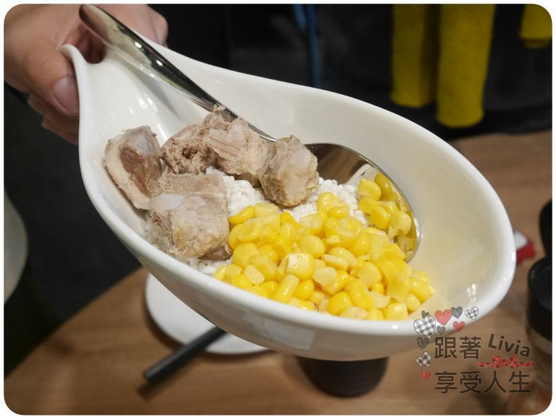美食。餐廳 新竹縣竹北市 蒸龍宴 蒸汽 養生海鮮館 吃進食材最初的原味 帝王蟹超鮮美啊! 跟著Livia享受人生蒸龍宴
