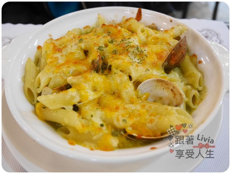 美食。餐廳 台北中正區 台北車站捷運站 台北地下街 777咖啡/夾娃娃機 有得吃有得玩 跟著Livia享受人生
