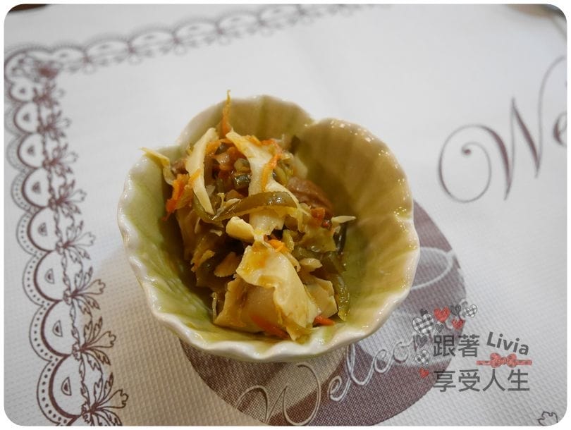 美食。餐廳 台北中正區 台北車站捷運站 台北地下街 777咖啡/夾娃娃機 有得吃有得玩 跟著Livia享受人生