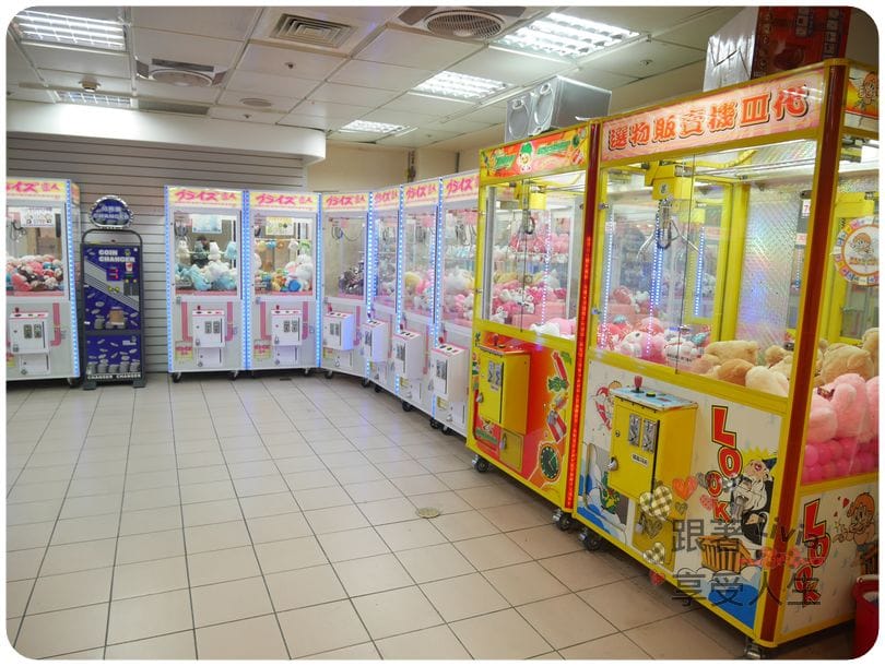 美食。餐廳 台北中正區 台北車站捷運站 台北地下街 777咖啡/夾娃娃機 有得吃有得玩 跟著Livia享受人生