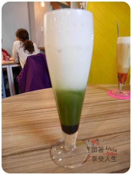 美食。餐廳 新北新莊區 輔大捷運站 輔大早午餐下午茶 荷亞輕食館 輔大店 學生/上班族的天堂啊! 跟著Livia享受人生