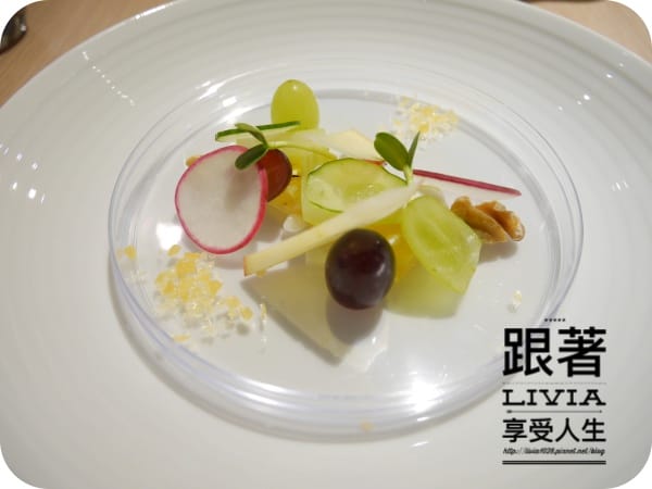 美食。餐廳 台北大安區 忠孝敦化捷運站 璞食Cucina Pura 創意料理 義大利料理餐廳 蔬果餐廳 補充滿滿蔬果吧! 跟著Livia享受人生