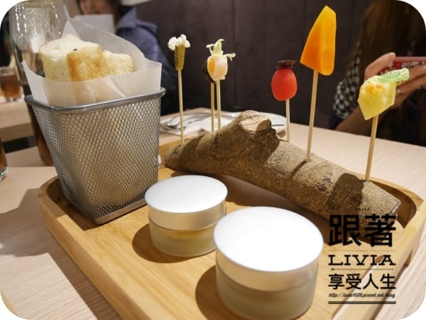 美食。餐廳 台北大安區 忠孝敦化捷運站 璞食Cucina Pura 創意料理 義大利料理餐廳 蔬果餐廳 補充滿滿蔬果吧! 跟著Livia享受人生