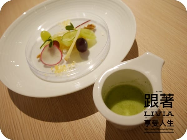 美食。餐廳 台北大安區 忠孝敦化捷運站 璞食Cucina Pura 創意料理 義大利料理餐廳 蔬果餐廳 補充滿滿蔬果吧! 跟著Livia享受人生