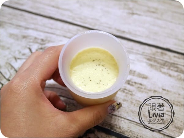 美食。點心 宅配美食 台南 艾克雷亞Eclair法式烘培 巧克力蔓越莓乳酪/日式燒烤乳酪/法式重乳酪/香草布丁 甜蜜在心頭兒 跟著Livia享受人生
