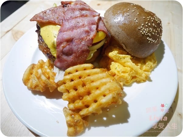美食。餐廳 台北大安區 忠孝復興捷運站 東區美式餐廳 Stan & Cat 史丹貓美式餐廳 聚餐/約會 跟著Livia享受人生