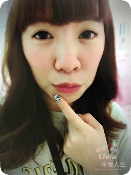 臉部。美妝 台北大安區 忠孝敦化捷運站 QueenSpot 美睫專門館 濃貂毛/山茶花 東區美睫 茶街接睫毛推薦 素顏小心機 跟著Livia享受人生
