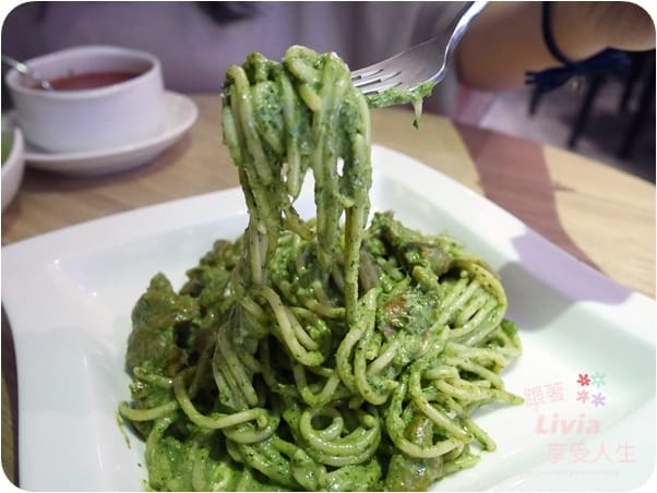 美食。餐廳 台北大安區 東門捷運站 Panos Cafe 帕諾斯 (杭州店) 歐式風情餐廳 麵包控千萬不要錯過 跟著Livia享受人生