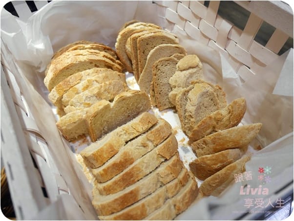 美食。餐廳 台北大安區 東門捷運站 Panos Cafe 帕諾斯 (杭州店) 歐式風情餐廳 麵包控千萬不要錯過 跟著Livia享受人生