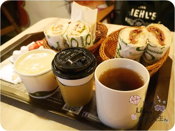 美食。餐廳 台北信義區 市政府捷運站 Quiznos 酷食熱 (市府店) 有溫度的潛艇堡 新品泰甜辣嫩雞潛艇堡 甜辣好滋味 跟著Livia享受人生