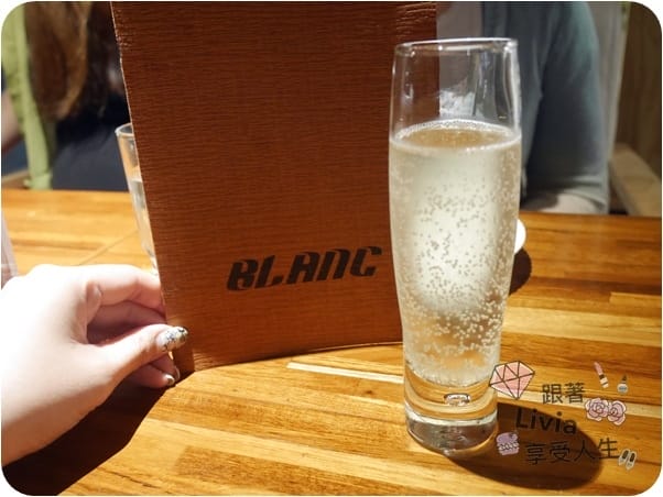 美食。餐廳 台北信義區 市政府捷運站/ 國父紀念館捷運站 BLAnC布朗客 松菸下午茶 母親節餐廳 母親節限定特餐 (二訪) 跟著Livia享受人生