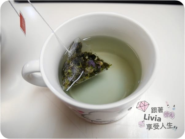 美食。飲料 糖鼎養生鋪 迷迭香綠茶/紫羅蘭烏龍茶/原味黑糖 糖鼎茶磚/茶包 輕鬆沖泡出美味茶品 跟著Livia享受人生