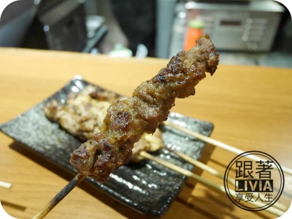 美食。餐廳 台北中山區 中山捷運站 柒-串燒屋 創意串燒 海鮮燒烤超鮮美 內用外帶都來柒串燒屋 跟著Livia享受人生