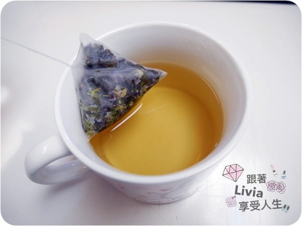 美食。飲料 糖鼎養生鋪 迷迭香綠茶/紫羅蘭烏龍茶/原味黑糖 糖鼎茶磚/茶包 輕鬆沖泡出美味茶品 跟著Livia享受人生