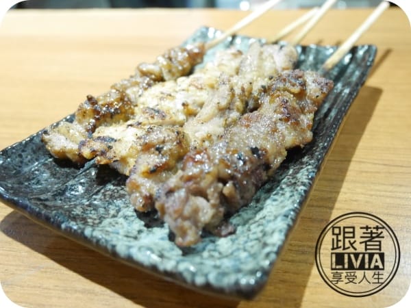美食。餐廳 台北中山區 中山捷運站 柒-串燒屋 創意串燒 海鮮燒烤超鮮美 內用外帶都來柒串燒屋 跟著Livia享受人生