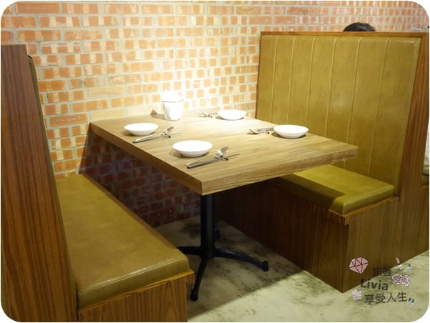 美食。餐廳 台北大安區 忠孝敦化捷運站 東區飯BAR MINI 東區餐廳推薦 中式創意料理 時髦風中菜館 家庭聚餐/同學會餐廳/謝師宴餐廳推薦 跟著Livia享受人生