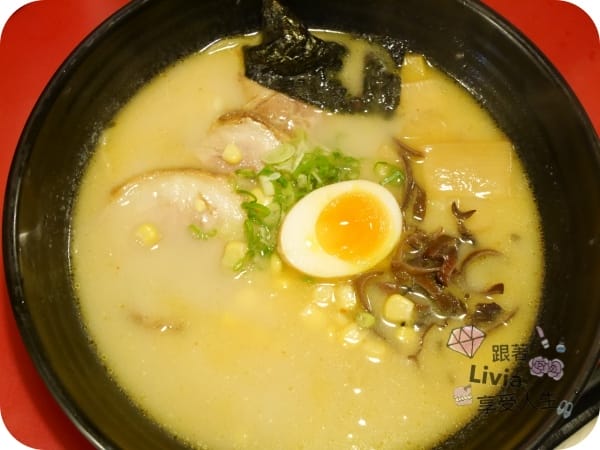 美食。餐廳 新北市板橋區 板橋捷運站 板橋日本料理推薦 八八食堂 創意壽司/生魚片/拉麵 (二訪) 跟著Livia享受人生