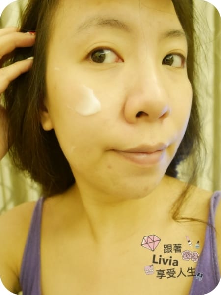 臉部。保養 LOVEREA 洛莉雅 銀杏水亮精華凍 春夏保養品 肌膚的保鮮膜 跟著Livia享受人生