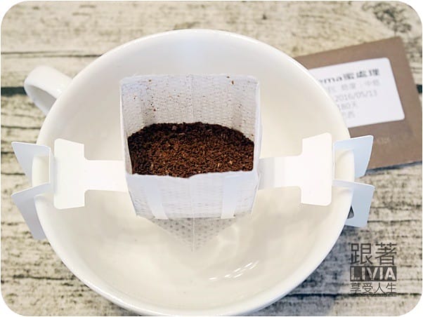 美食。飲料【沒有咖啡會死掉】台中 熊喝咖啡 BEST COFFEE 公平交易咖啡 淺烘培咖啡/濾掛咖啡 跟著Livia享受人生 - 第15張圖 0712-熊喝咖啡 (35)