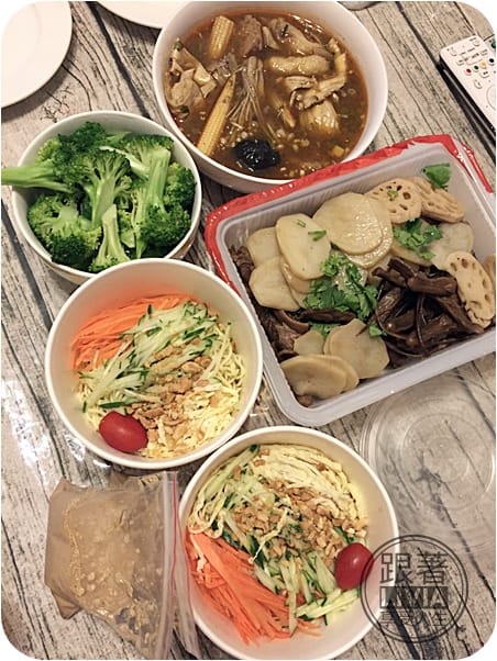 美食。餐廳 台北大安區 忠孝復興捷運站 渥寶吉正宗四川滷味冒菜 忠孝復興/四川滷味/冒菜/涼麵 跟著Livia享受人生