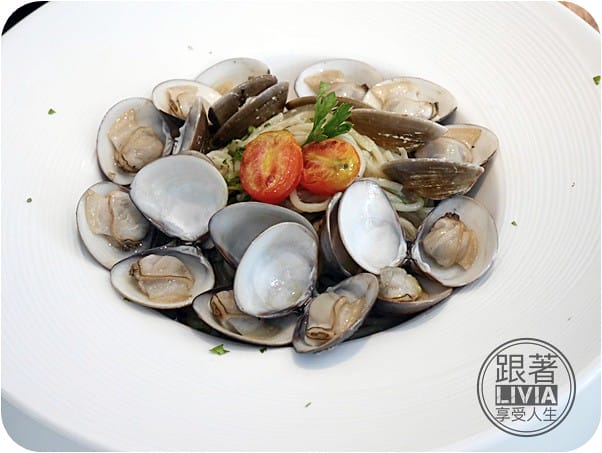 0722- de reve cafe (65)