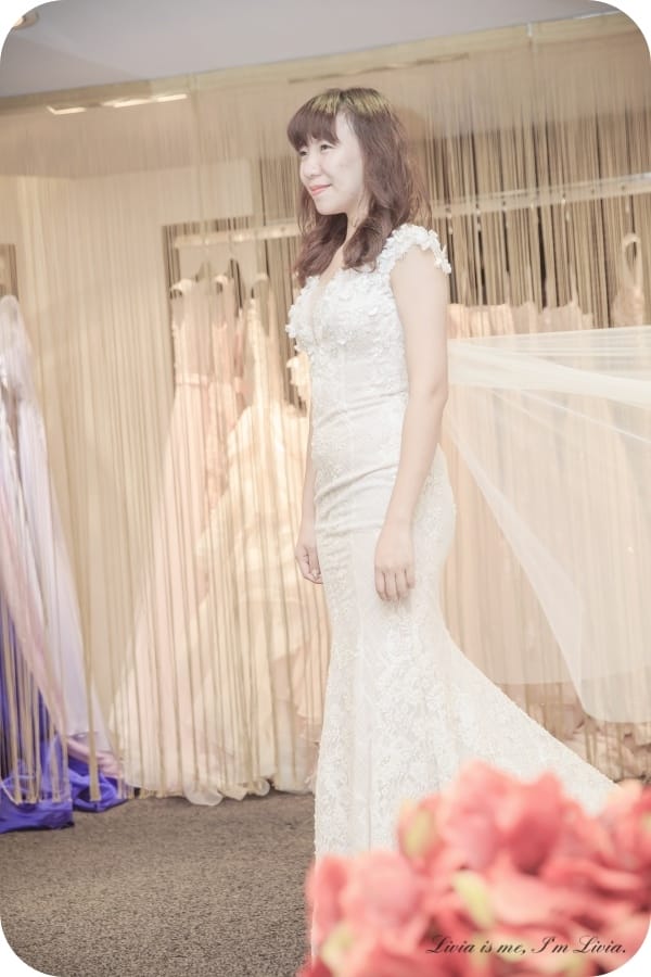 婚紗。Wedding 新竹市 新竹婚紗推薦 新竹法國巴黎婚紗 PRONOVIAS婚紗/漂浮婚紗/韓式婚紗/創意婚紗/婚紗包套/婚紗租借 跟著Livia享受人生