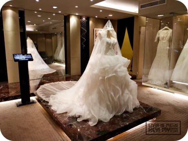 婚紗。Wedding 新竹市 新竹婚紗推薦 新竹法國巴黎婚紗 PRONOVIAS婚紗/漂浮婚紗/韓式婚紗/創意婚紗/婚紗包套/婚紗租借 跟著Livia享受人生