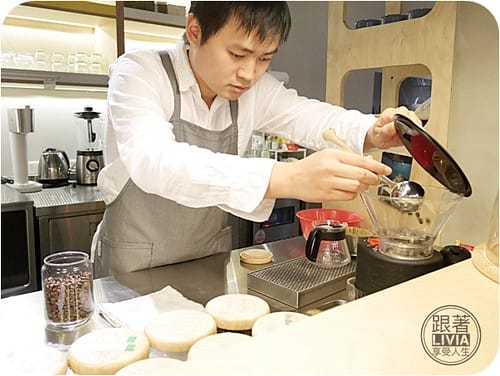 美食。餐廳 台北松山區 中山國中捷運站 Finger Talks 指點 Massage N’ Café 視障按摩/健康餐飲/咖啡/甜點 跟著Livia享受人生 - 第15張圖 0811-指點 (26)