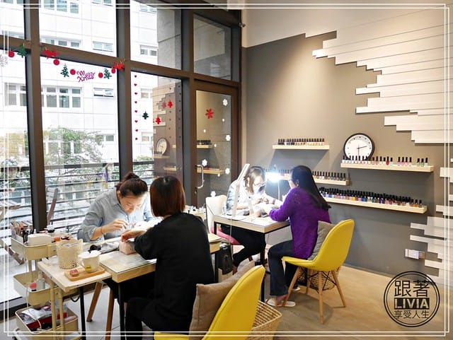 The Corner Nail Lounge13