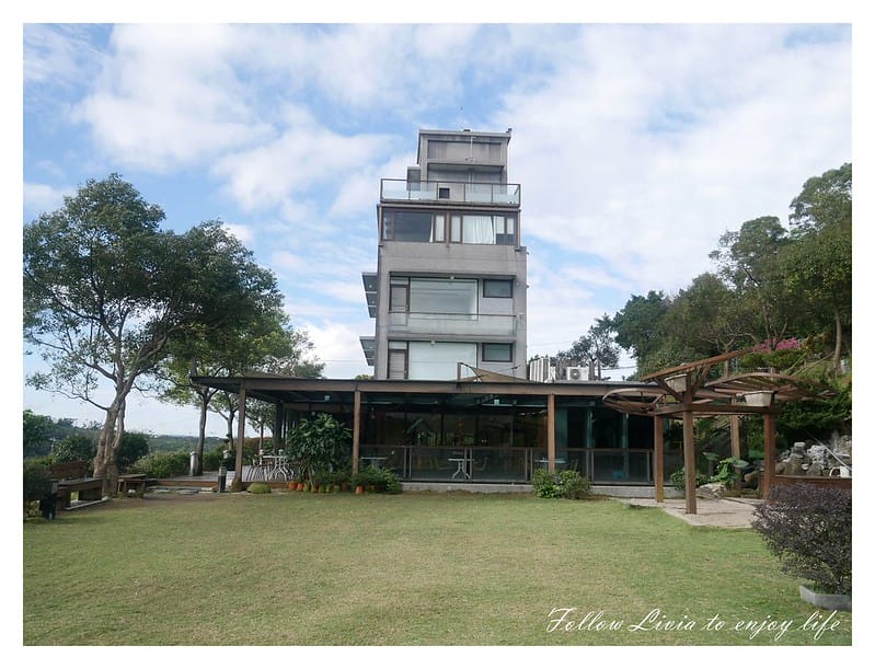 國內住宿新北淡水區 新北淡水 淡水親子一日遊 日光行館 草原風 主題民宿/親子餐廳/景觀餐廳/寵物友善/親子住宿 跟著Livia享受人生 - 第3張圖 P1200354