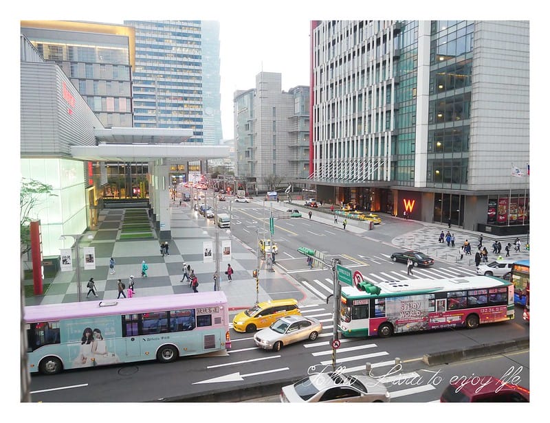 保養台北信義區 捷運市政府站 P.A.美學 台北/市政府站/美睫/美甲/美顏/美體/美繡 把臉給清的乾乾淨淨 跟著Livia享受人生 - 第7張圖 P1230053