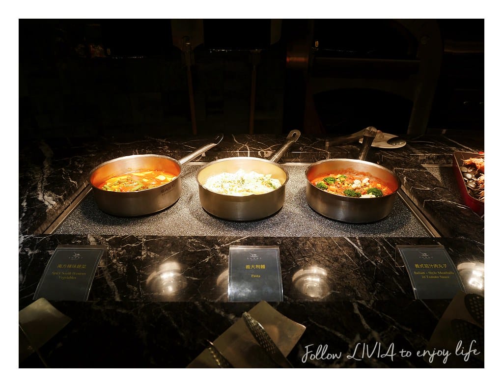Sunny buffet (8)