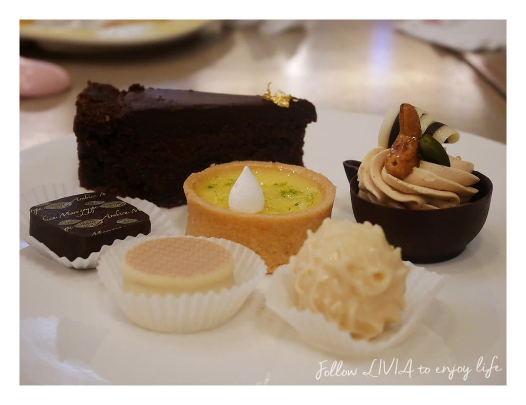 Sunny buffet (150)
