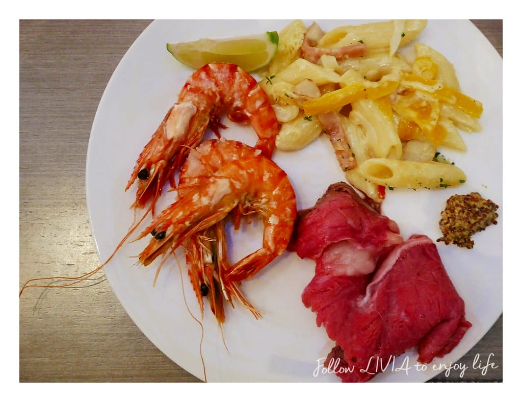 Sunny buffet (130)