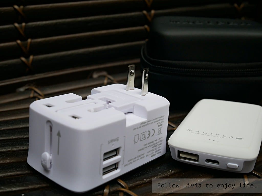 萬國行動電源充xlivia20