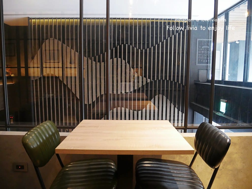 O.L.O CAFÉxlivia18