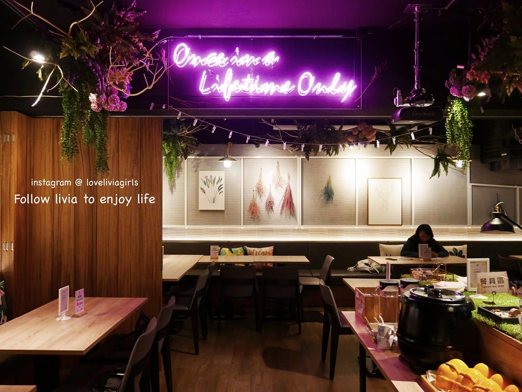 O.L.O CAFÉxlivia5