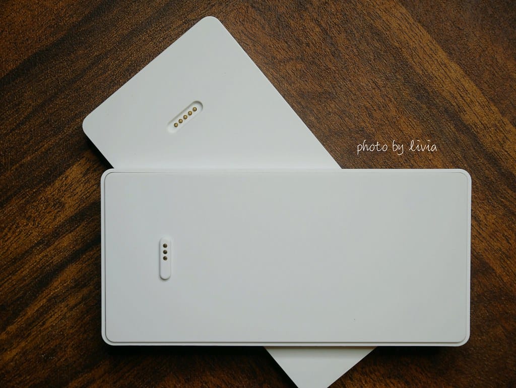 行動電源12