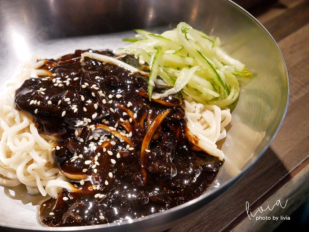 肉倉40
