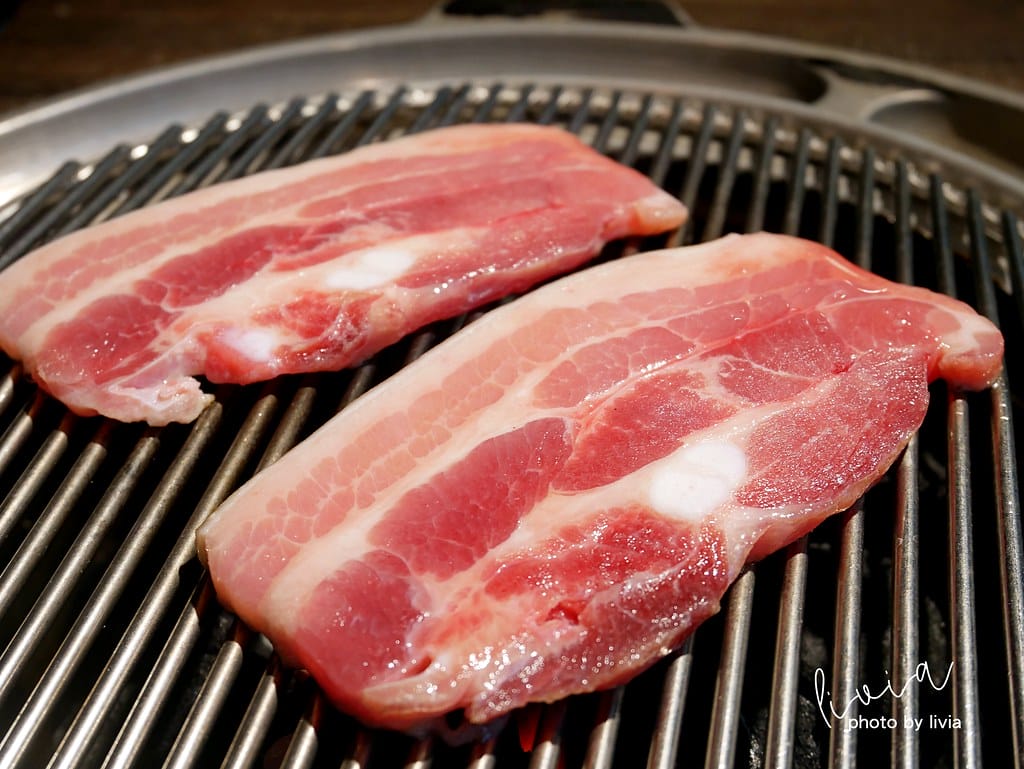 肉倉24