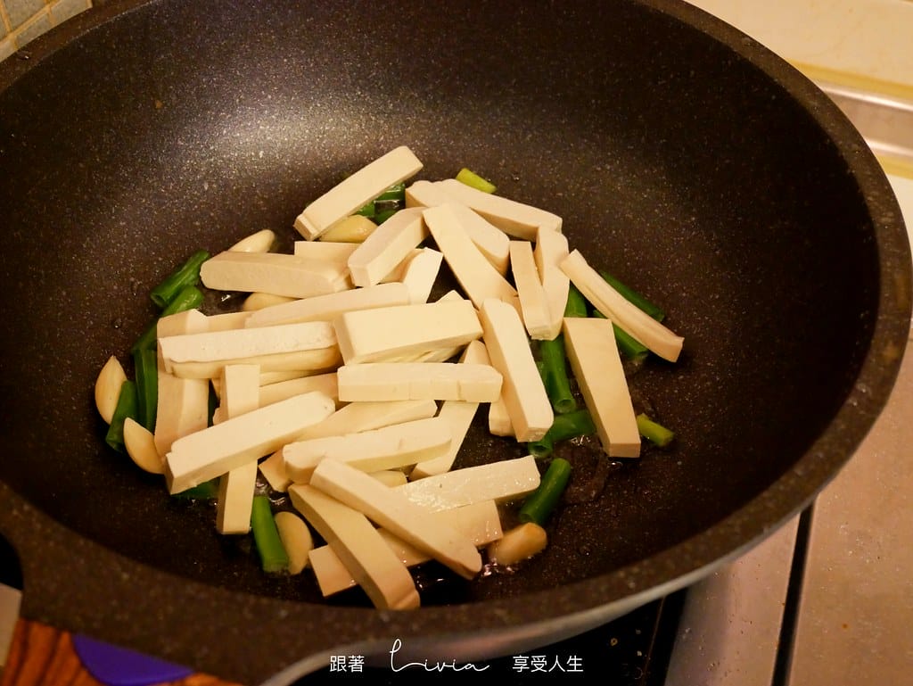 大金麥飯石塗層炒鍋49