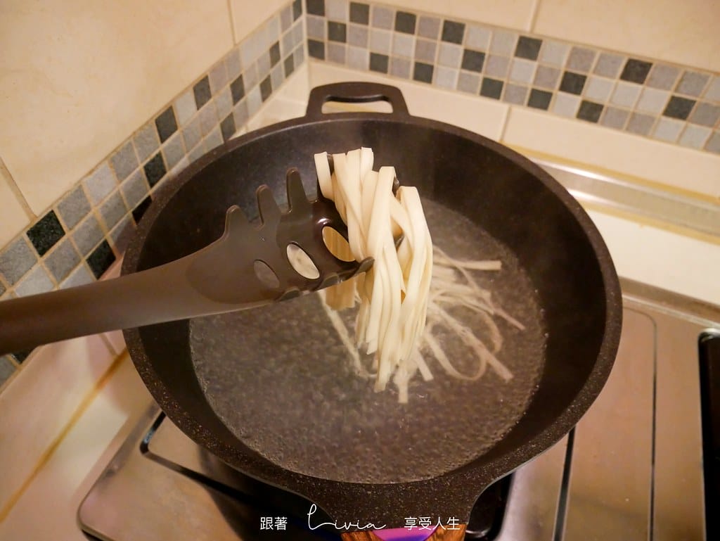 大金麥飯石塗層炒鍋58