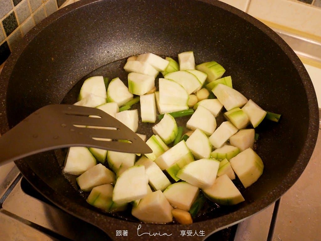 大金麥飯石塗層炒鍋53