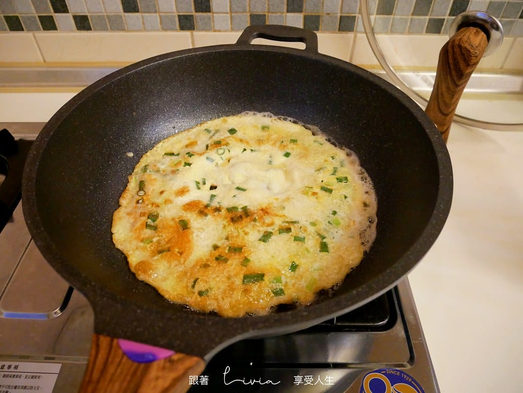 大金麥飯石塗層炒鍋16