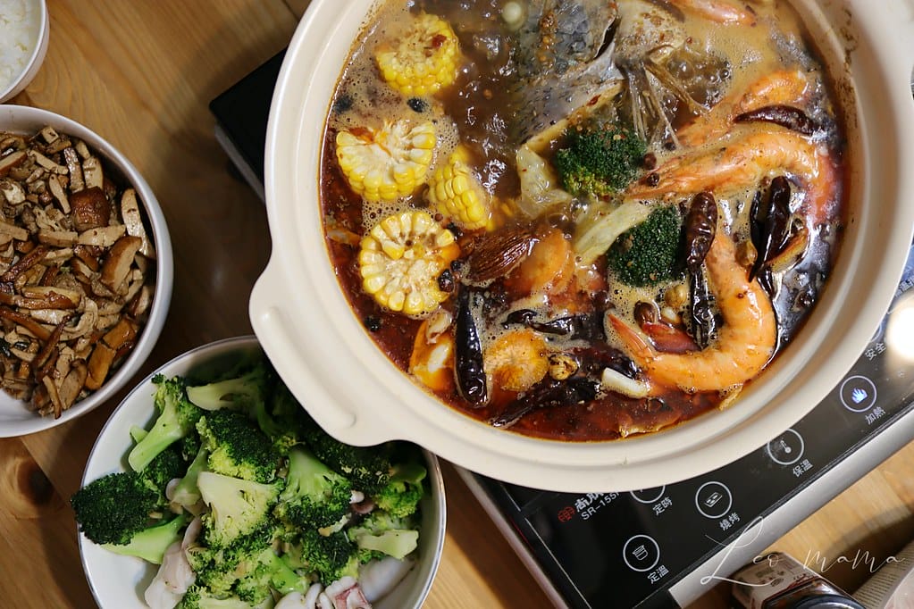 麻辣鍋底料開箱 // 愛辣成癮者必吃 麻津家 麻辣鍋底推薦 麻津家19
