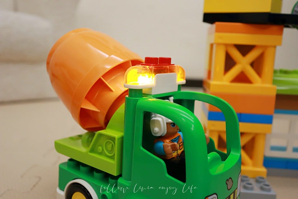 兒童節禮物分享 // LEGO 樂高 得寶系列 超好玩建築工 得寶17