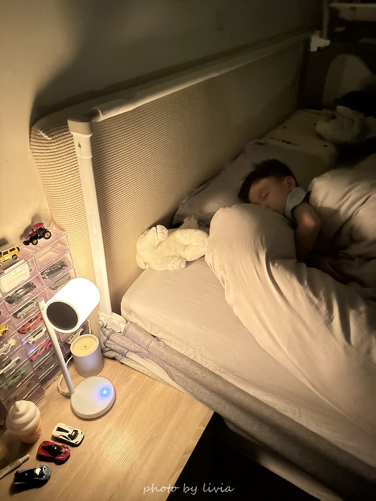 燈 (22) 燈 (22)